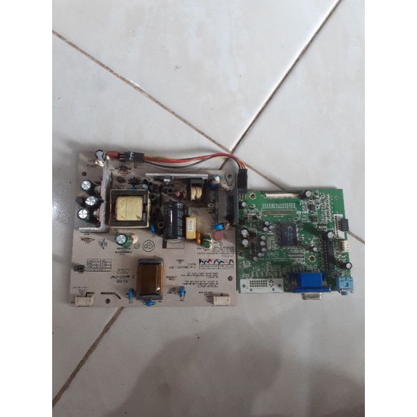 mesin monitor GTC tipe LD700WN 1set