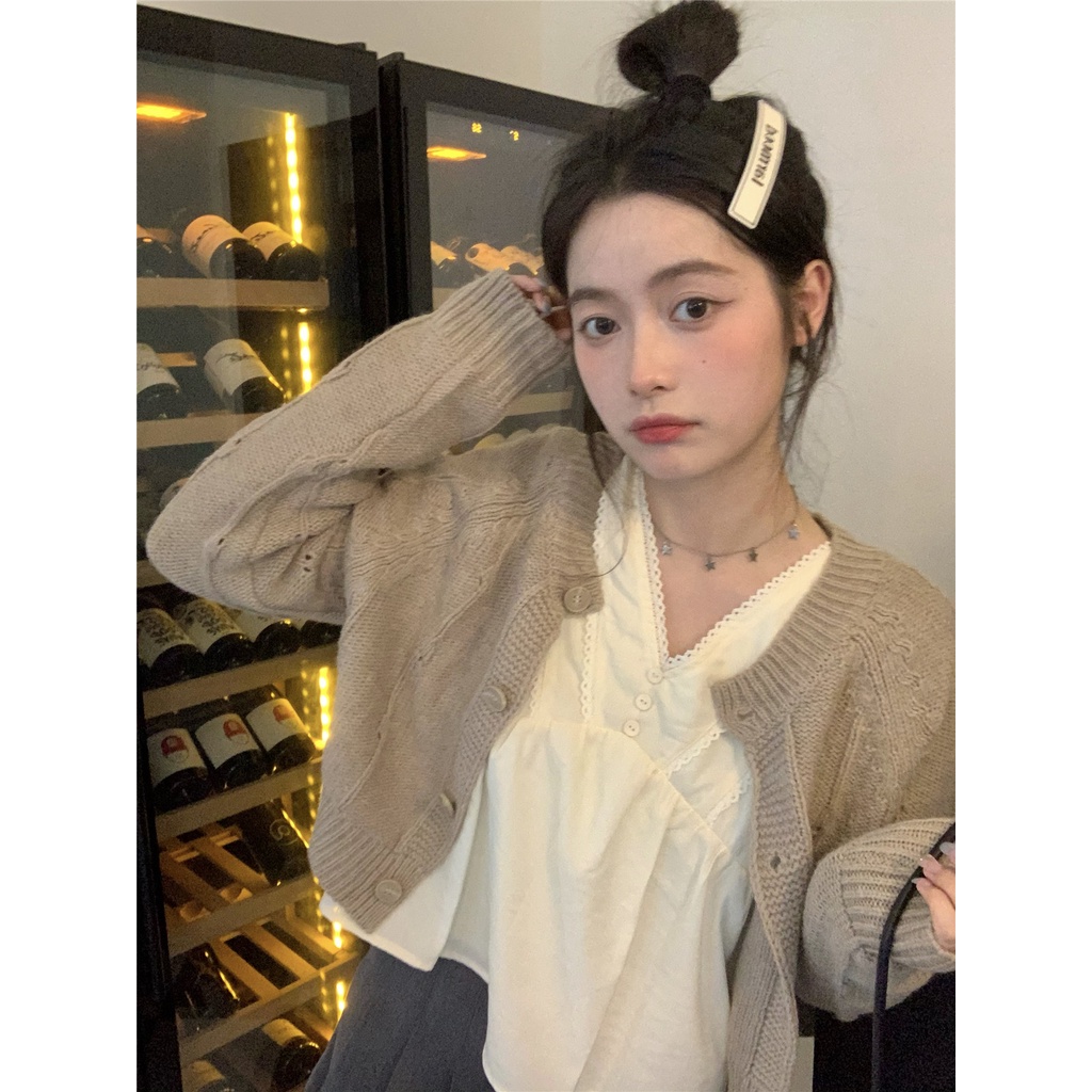 Red Kumikumi loose all-match short sweater jacket women s spring mid-length suspender dress dress two-piece set