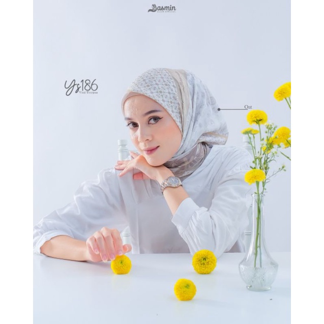 Jilbab Segi Empat YS 186 By Yasmin