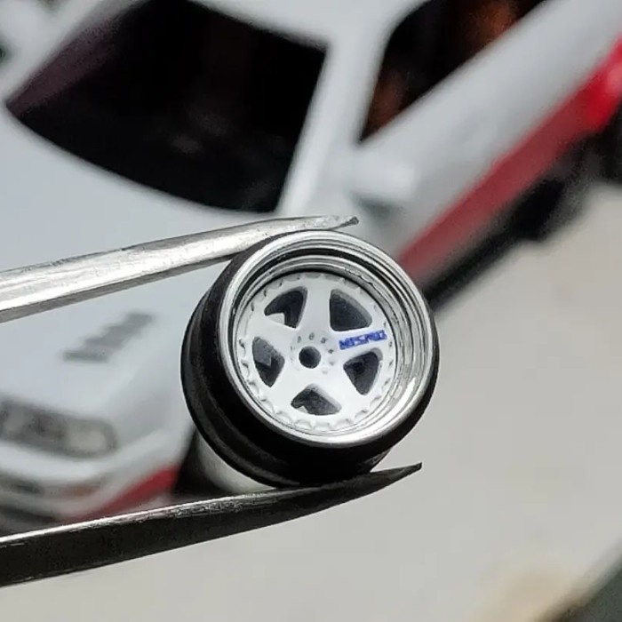 Diecast Ban Karet Diecast Sakura Model Lm Gt1