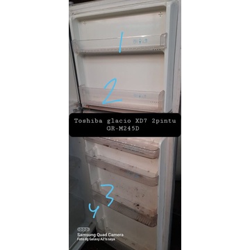 u8k1- rak pintu/botol freezer bekas kulkas toshiba glacio 2pintu