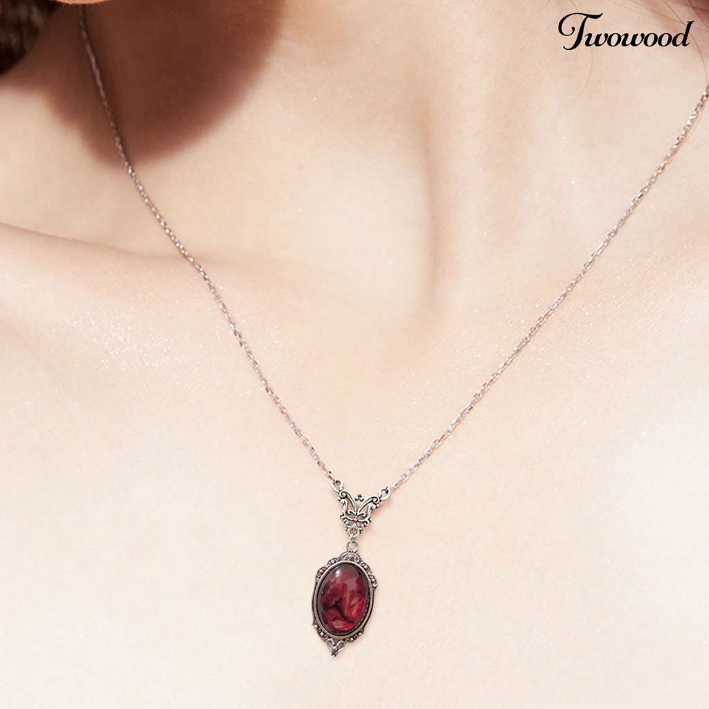 Twowood Liontin Kalung Elegan Oval Desain Vintage Indah Merah Kuarsa Pesona Kalung Kupu-Kupu Kalung Pakaian Sehari-Hari