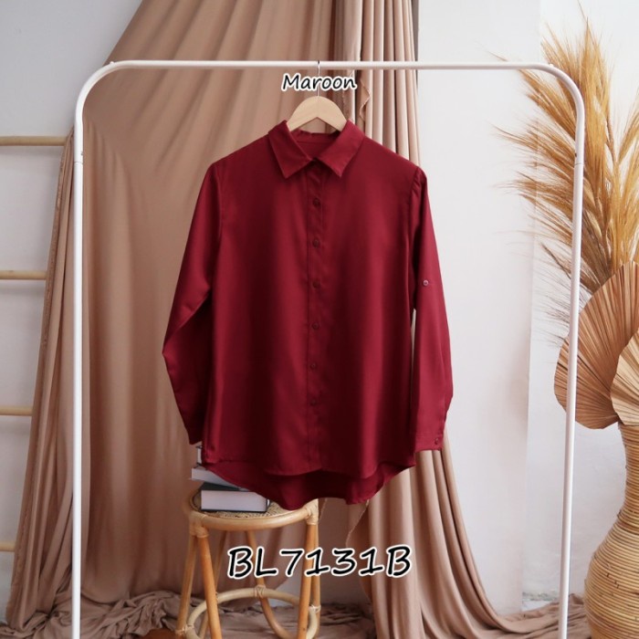 Kemeja Kekinian cewek polos warna hitam lengan panjang long hem BLACK PROMO BIG SALE D6Z6 TERPOPULER