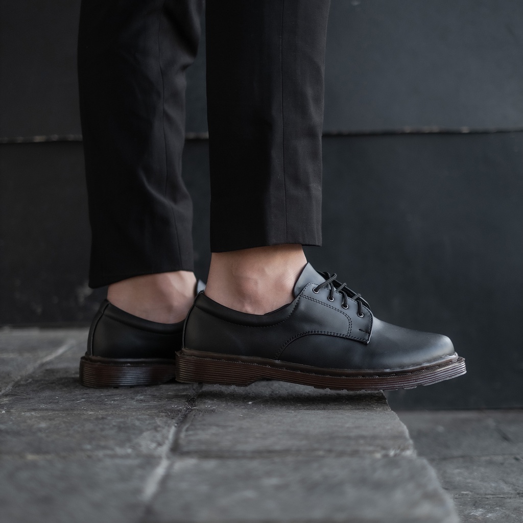 CRUISE BLACK |ManNeedMe x Jack| Sepatu Pantofel Pria Formal Shoes Pantopel ORIGINAL