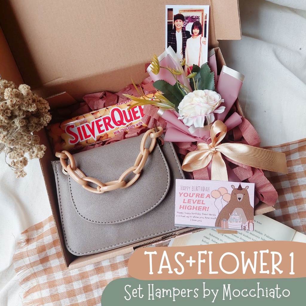 

Kado Cewek Hampers Set Tas Buket Bunga | Giftbox Ulangtahun/Wisuda/Wedding by Mocchiato