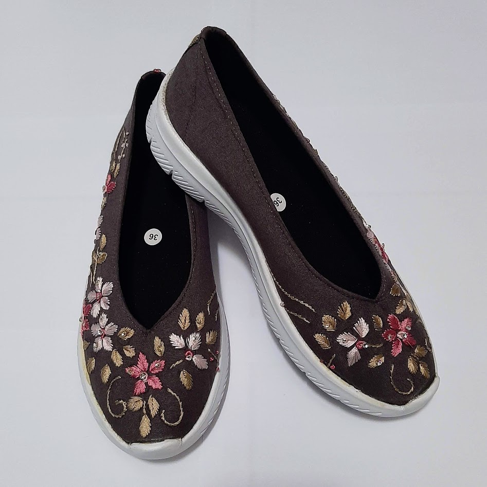 etnik fashion sepatu wanita sneakers kets sulam abu