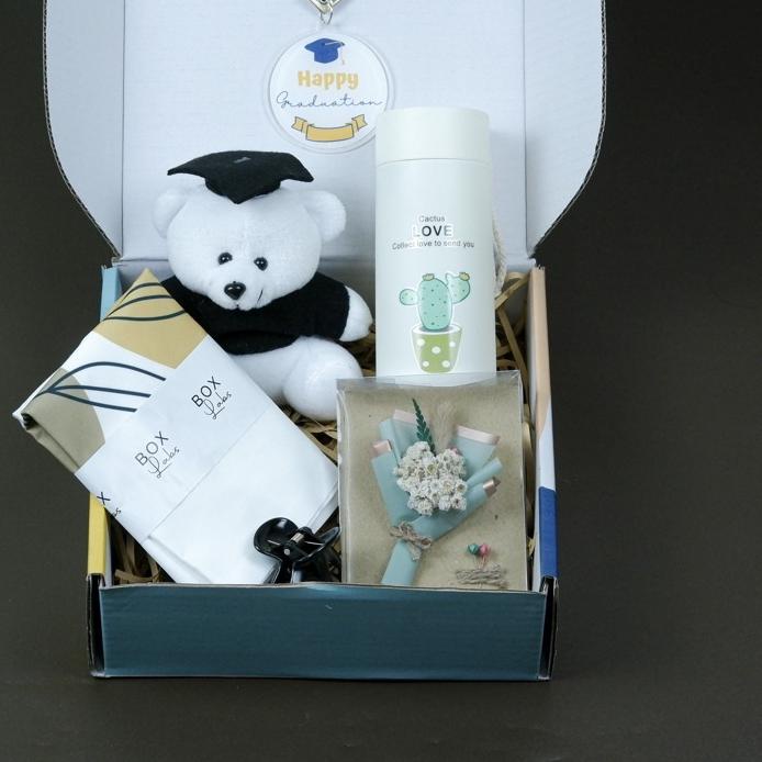 

❋ HAMPERS GIFT BOX KADO WISUDA CEWEK | HAMPERS WISUDA CEWEK ✼
