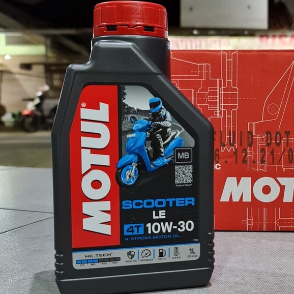 Oli Motul Scooter LE 10w-30 (BIRU) Oli Motul matic 0,8 Liter Original
