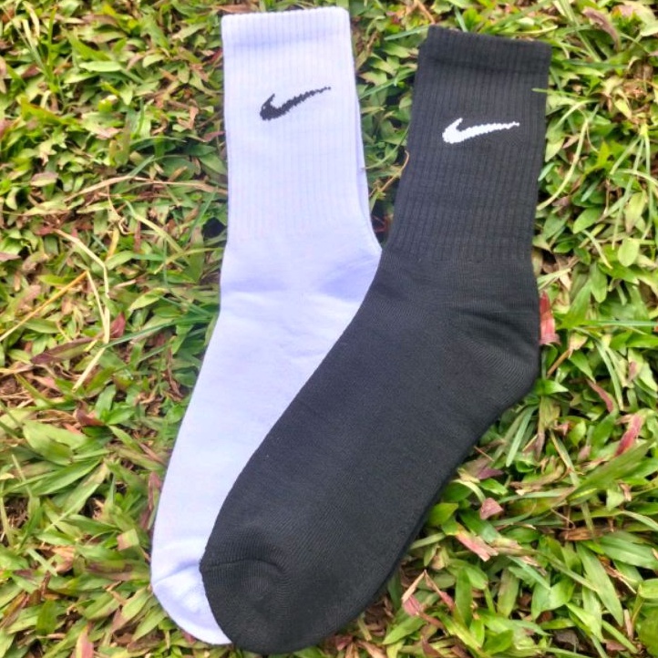 1.pasang.kaoskaki.sport.panjang.nike.bahan.tery.tebal.Dewasa.unisex