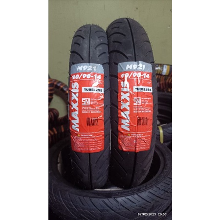 sepasang new ban tubles maxxis m921, 80/90-14 &amp; 90/90-14. produk dijamin asli ori !!! free pentil !!!