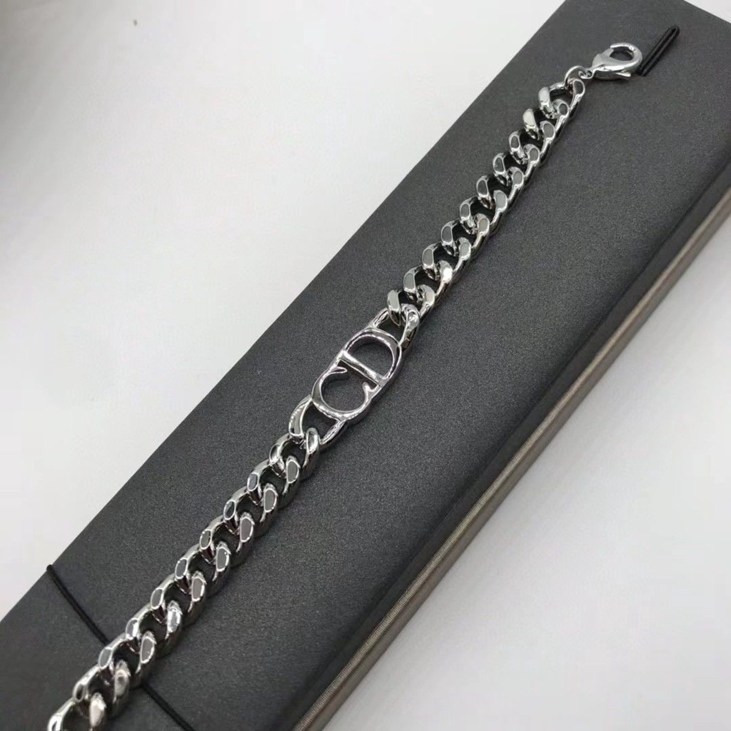 Kalung Desain Tulisan Unik Bahan Titanium Steel Gaya Hip-Hop Eropa Amerika Untuk Wanita