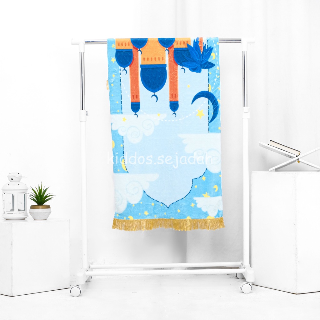 B-003 SEJADAH ANAK COWO /SEJADAH ANAK /SEJADAH TRAVEL /SEJADAH LUCU /SEJADAH CUSTOM