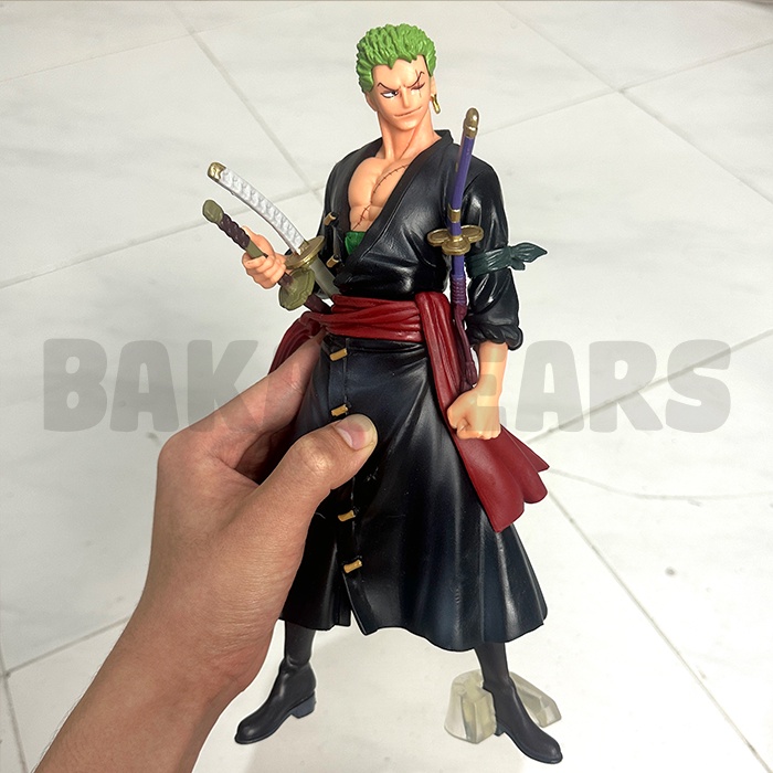 Figure Pajangan Anime One Piece: Roronoa Zorro 27 cm (Bakawears)