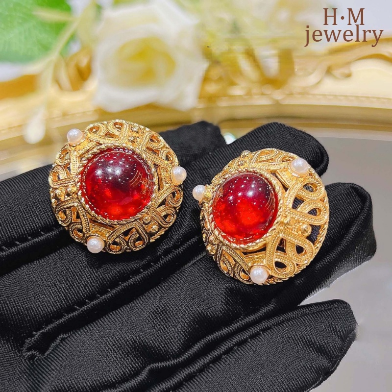 Gaya Antik Emas Berongga Renda Merah Berwarna Glasir Telinga Klip Vintage Berwarna Glasir Anting