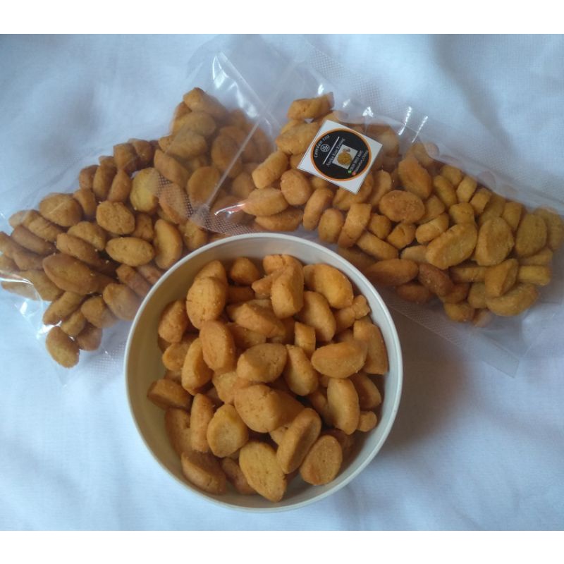 

Biji Ketapang Manis 200 gr