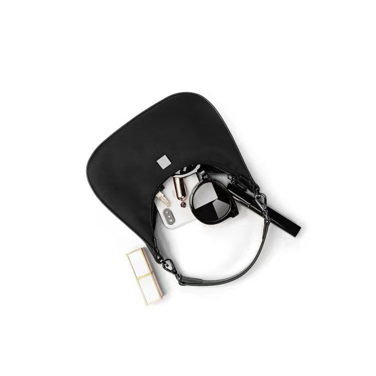 Tas Wanita Selempang Bahu cantik FT65 Hitam rantai  19 x 5 x 17 cm