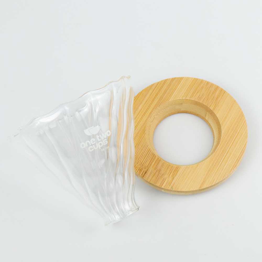 (BISA COD) FTIHSHP  Filter Penyaring Kopi V60 Coffee Filter Wooden Bracket - SE102