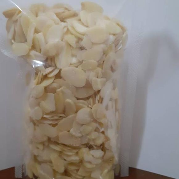 

➸ almond slice blue diamond 500 gr. best seller ♪
