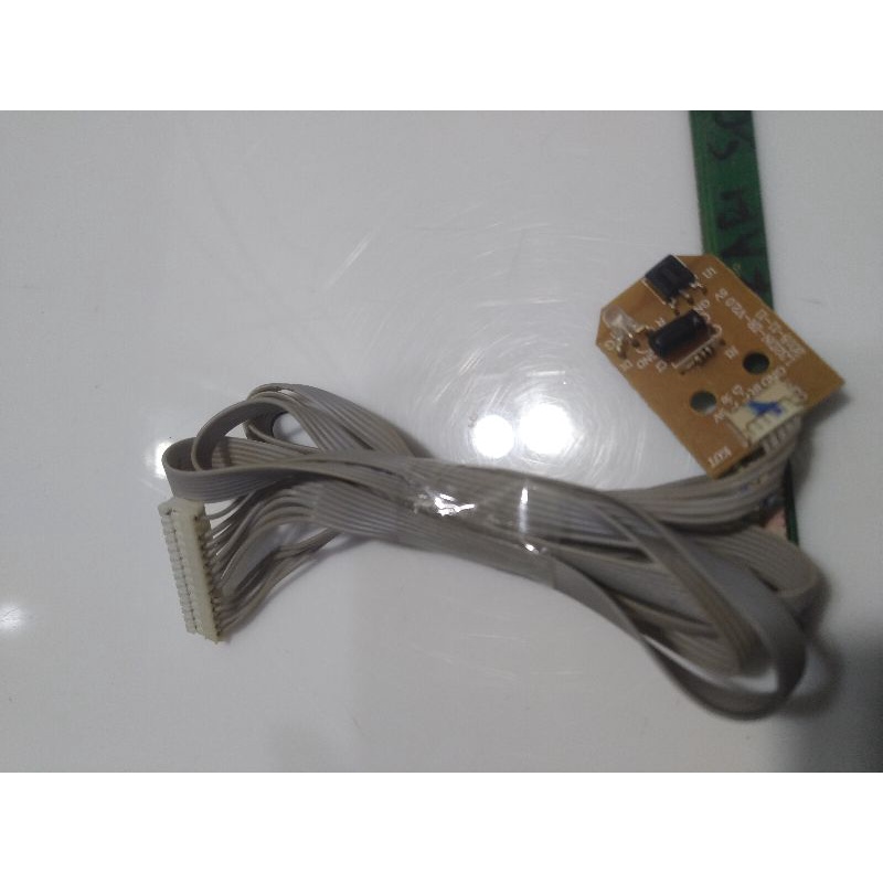 Sensor tv akari sc-52v32