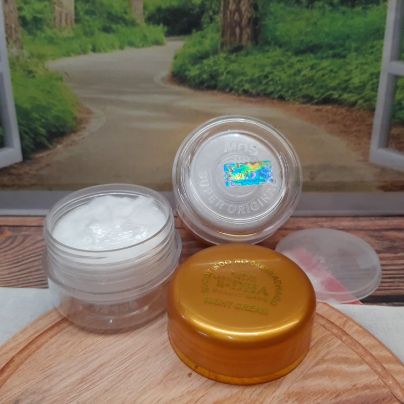 Cream a dha Malam Pot Gold MDS