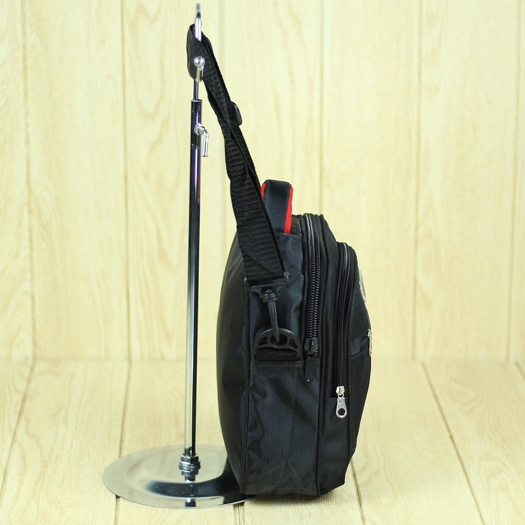 POLO ALVIS - Orbit Pluto Tas Selempang Concepet Hitam Tas Jinjing Pria Slot Tablet Ipad Cowok Unisex