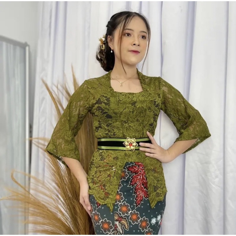 Kebaya bali brokat sofia strait tangan lonceng