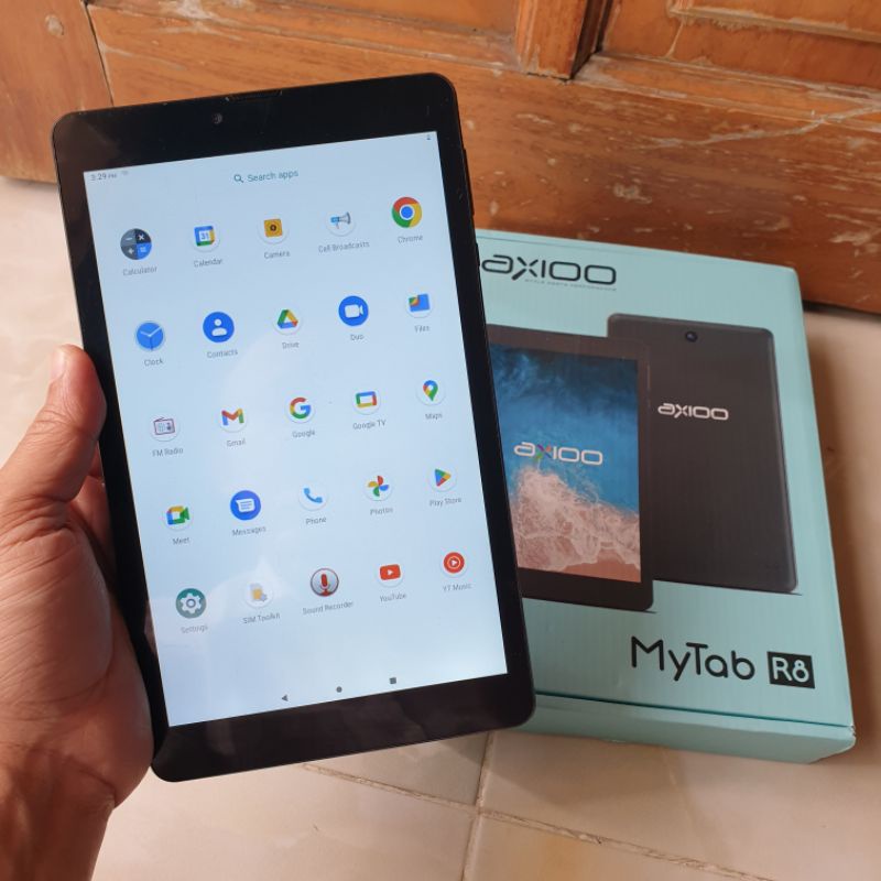 tablet axioo my tab r8 3/32 Ram 3gb rom 32gb normal lengkap siap pakai