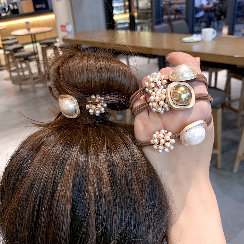 Ikat Rambut Bahan Karet Aksen Mutiara Gaya Korea Retro Untuk Wanita