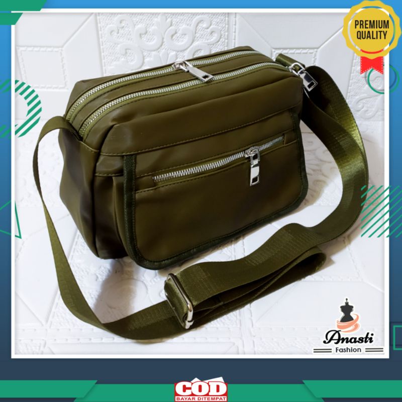 Tas Selempang viral model Tali Tutup Jepit 5 kantong resliting ukuran 28x21x14 cm bahan cocoly longc