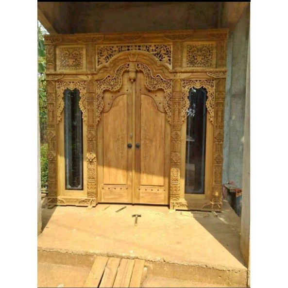 pintu gebyok jawa jendela kaca ful kayu jati ukir Jepara