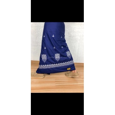 Wadimor - Sarung Wadimor Bordir Motif Pintu Aceh Kupu Kupu kecil Navy