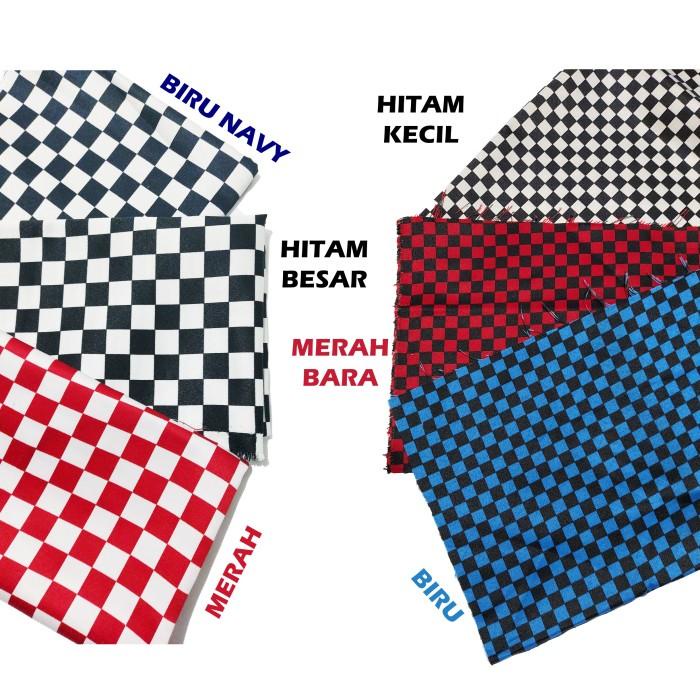 Kain Satin Saten Motif Catur / Kotak-Kotak / Catur Besar Kecil 0.5 M 019