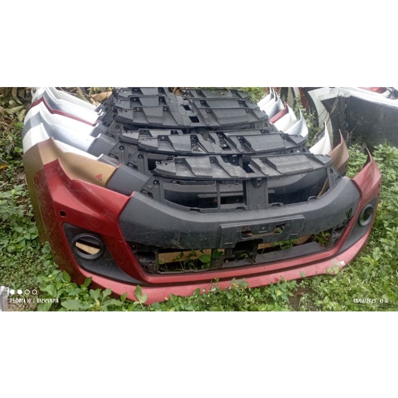 BUMPER DAIHATSU SIRION 2016