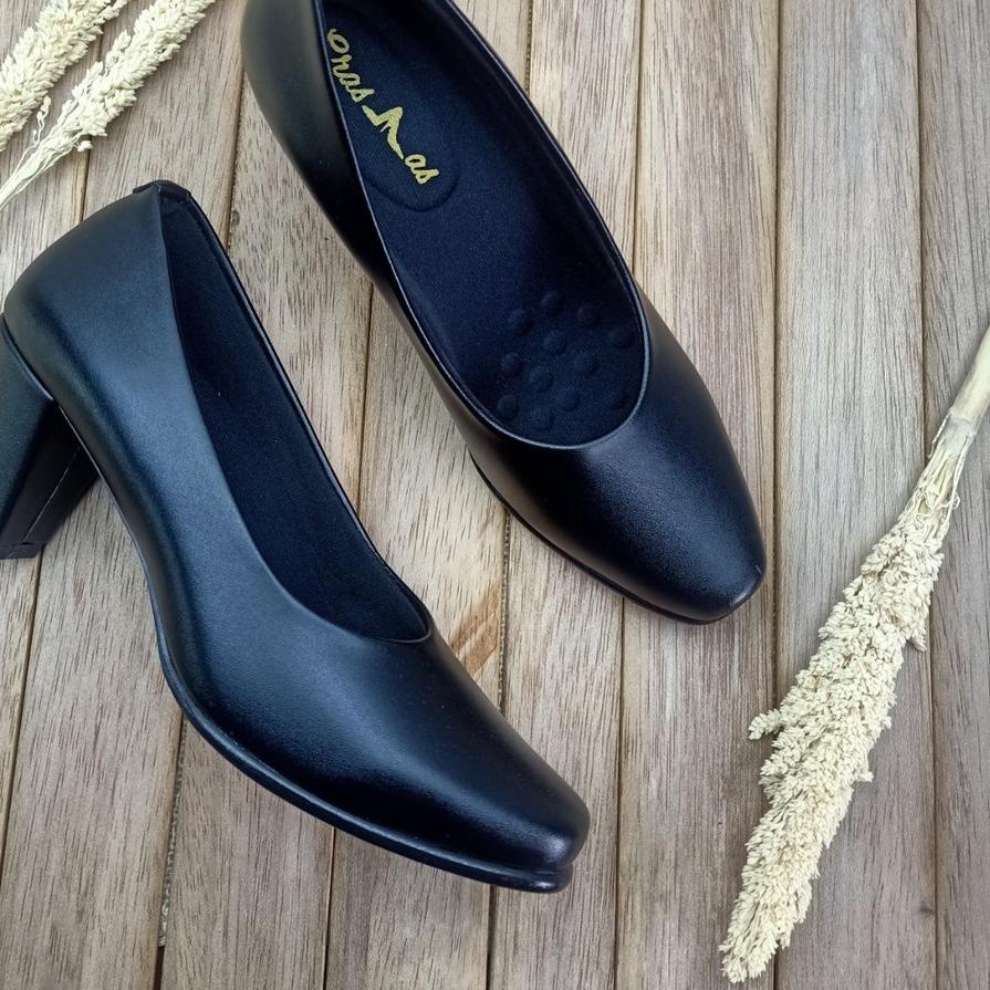 Discount Today ERASMAS 02C Heels 7 cm Sepatu Pantofel Wanita / Sepatu Dinas PDH Kantor / Sepatu Kerj