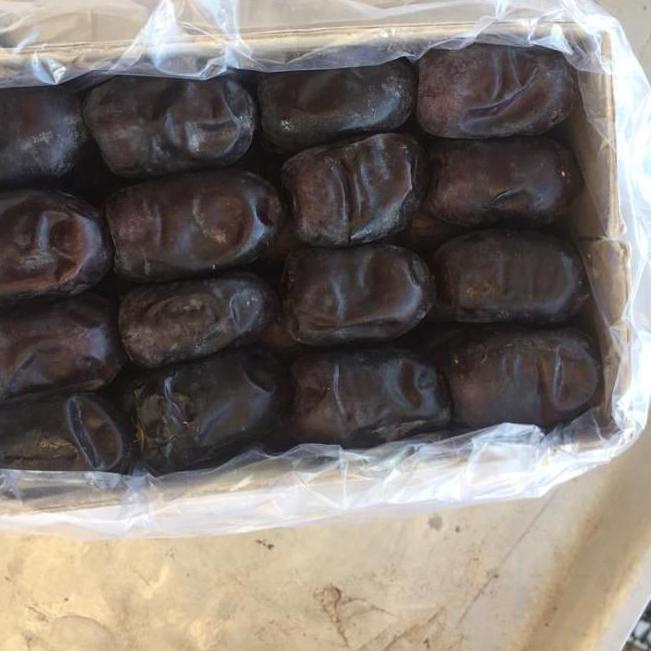 

☆ kurma anggur kurma bam legit manis lembut ♕