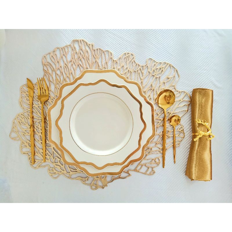 Piring Makan (Type Lotus gold)