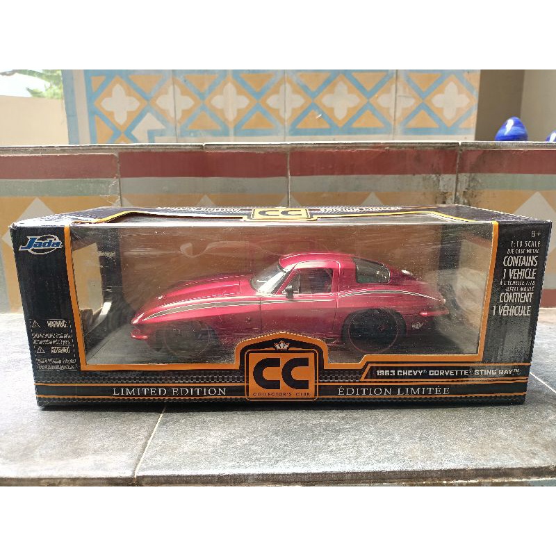 Jada 1963 Chevy corvette sting ray 1 : 18