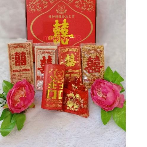 

♟ paket pia sangjit + kotak/paperbag ✭