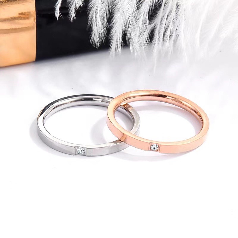 Cincin Jari Telunjuk Bahan Stainless Steel Aksen Berlian Zirkon | Cincin Titanium Steel 18K Warna Rose Gold Dengan Berlian Imitasi Untuk Wanita | Perhiasan Cincin Indah Untuk Wanita