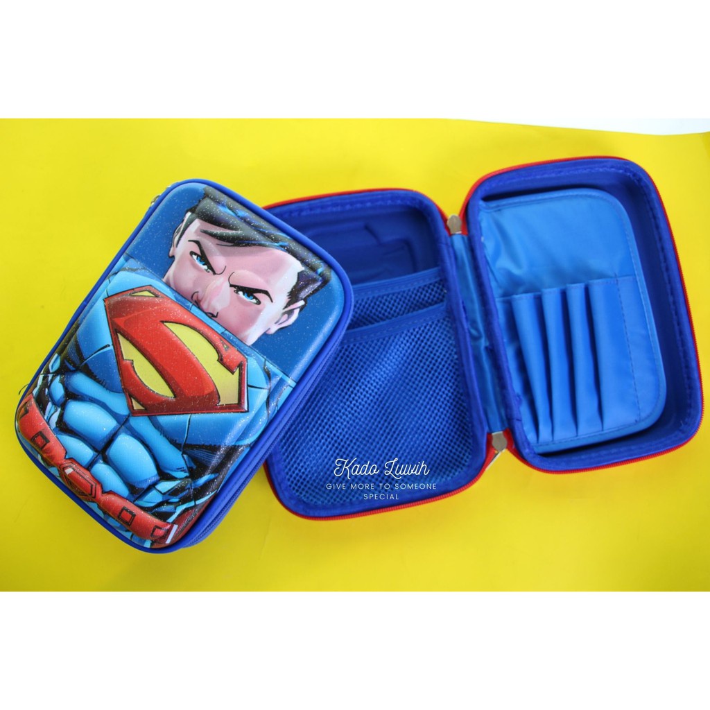 

Terlaris ✨ -P003 - PENCIL CASE TEMPAT PENSIL EMBOSS BESAR MOTIF COWO IRON MAN- 2.2.23