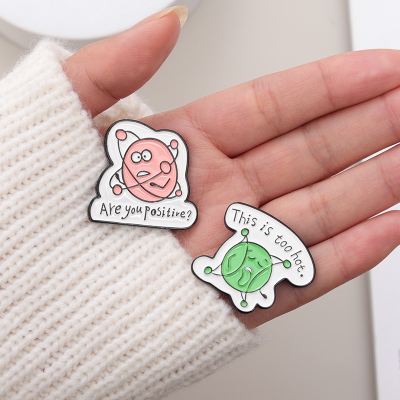 Kreatif Sains Seni Enamel Bros Tabung Reaksi Formula Kimia Lencana Logam Kartun Kerah Pin Kimia Perhiasan Hadiah Untuk Guru Siswa Anak-Anak