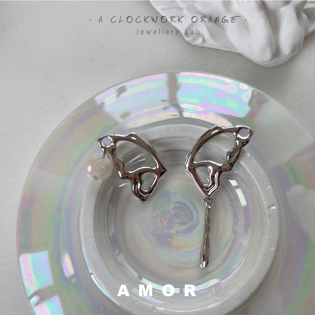 Anting Mutiara Kupu-Kupu Gaya Perancis Desain Ceruk Gadis Lembut Perempuan ins Asimetri