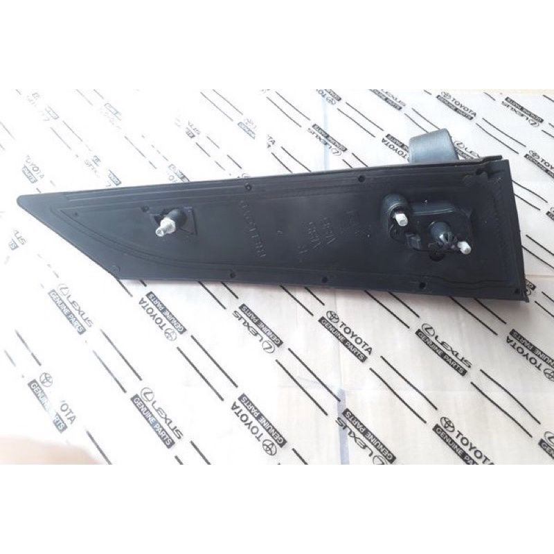 pangkon dudukan spion innova 2004-2015