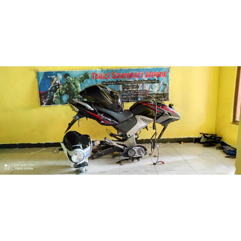 body set Tiger Revo 2013 atau body set Tiger Revo hitam 2013 atau body set Tiger Revo