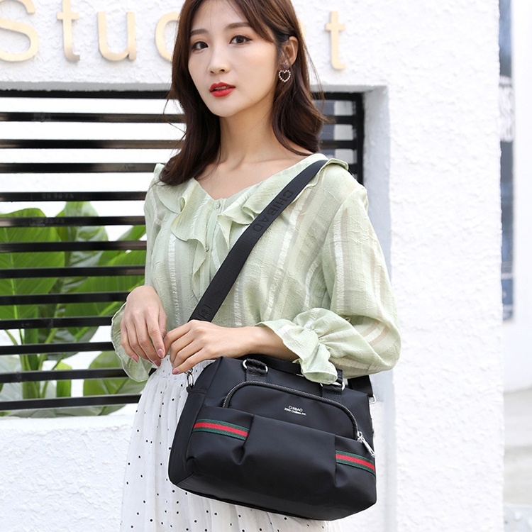 TAS SELEMPANG WANITA ANTI AIR KOREA SLING BAG BRANDED MURAH SIMPLE CHIBAO IMPORT SHOULDER BAHU HITAM REMAJA KEKINIAN PREMIUM CEWEK SHIRE TA739B5