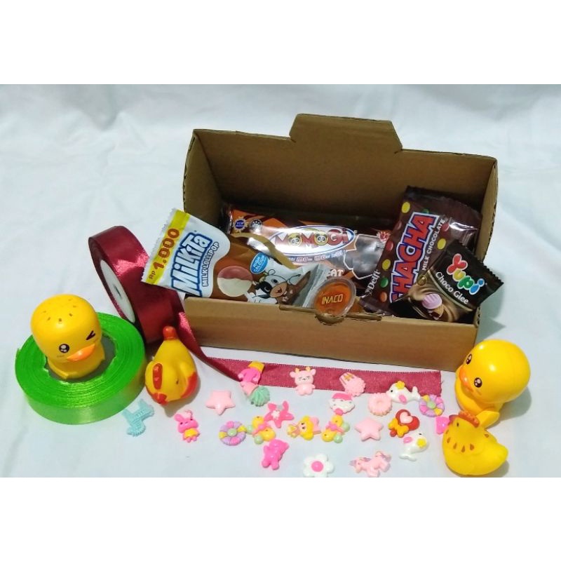 

Paket Snack Ulang Tahun Anak / Hampers Ulang Tahun Anak