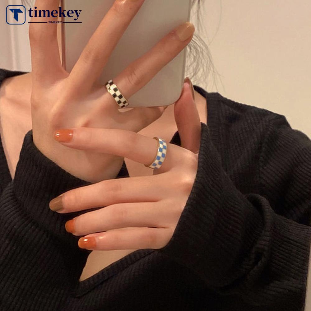 Timekey Retro Niche Checkerboard Cincin Pembukaan Adjustable Alloy Ring Simple Perhiasan Aksesori Untuk Wanita D1E3