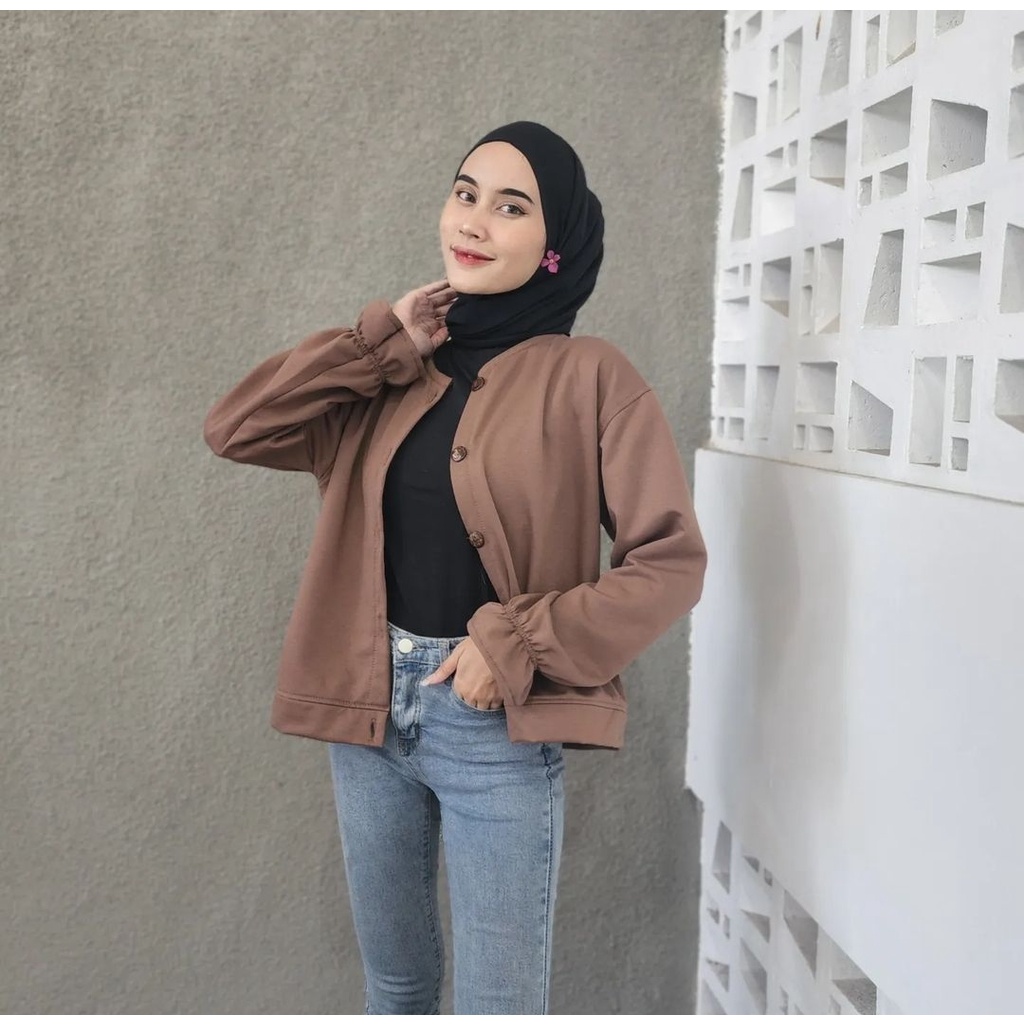 COCONUT BUTTON OUTHER SWEATER CARDIE WANITA OUTFIT ALA VINTAGE KOREAN STYLE FASHION TERKINI