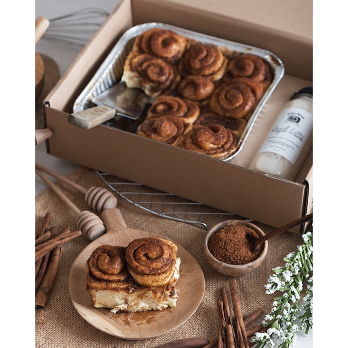 

(COD) Paket Hampers Palm Sugar Rolls & Regal Latte