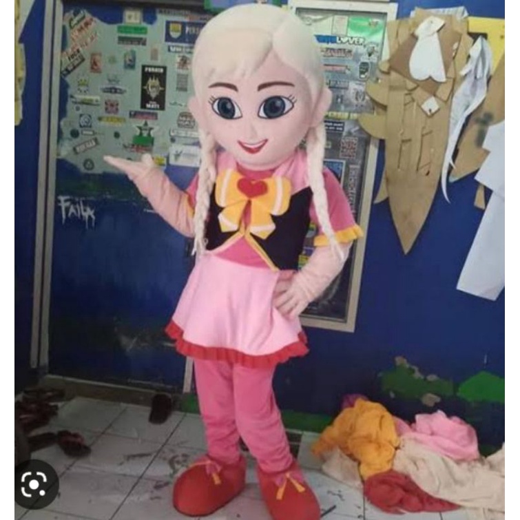 kostum badut sailormoon